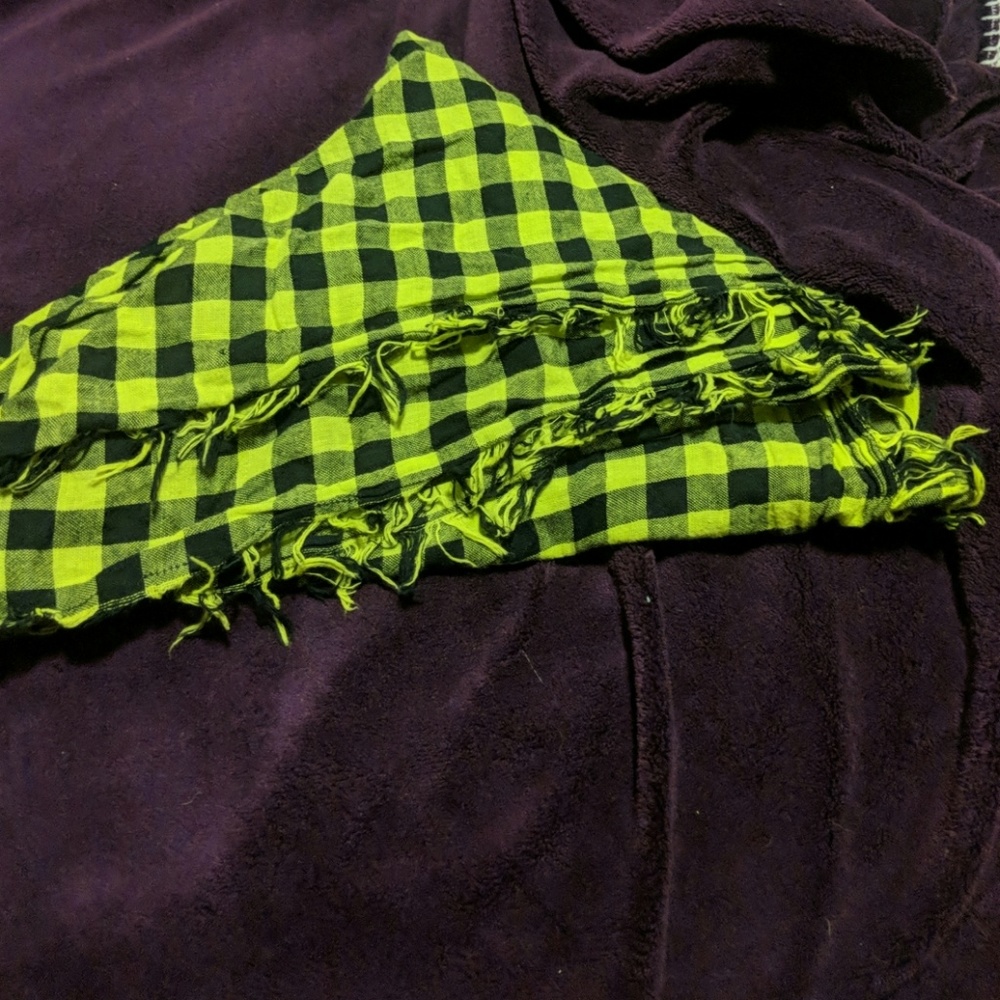 Plaid fringed scarf.